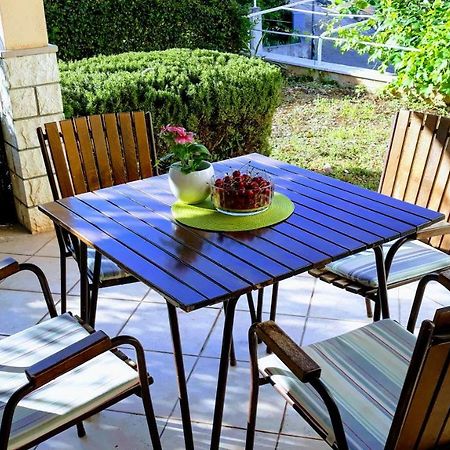 Apartment Ivo Трогир Екстериор снимка