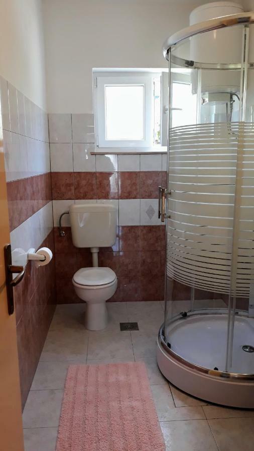 Apartment Ivo Трогир Екстериор снимка